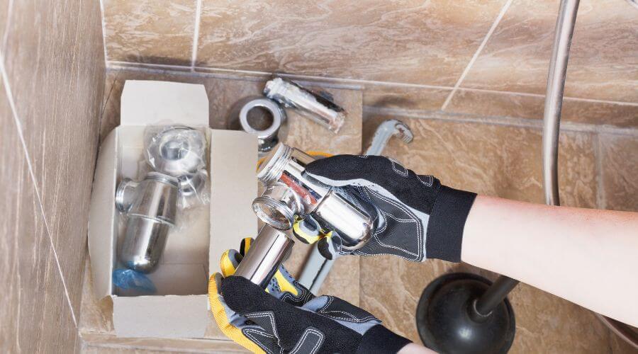Expert Emergency Roof Repairs services in Jeddo, MI